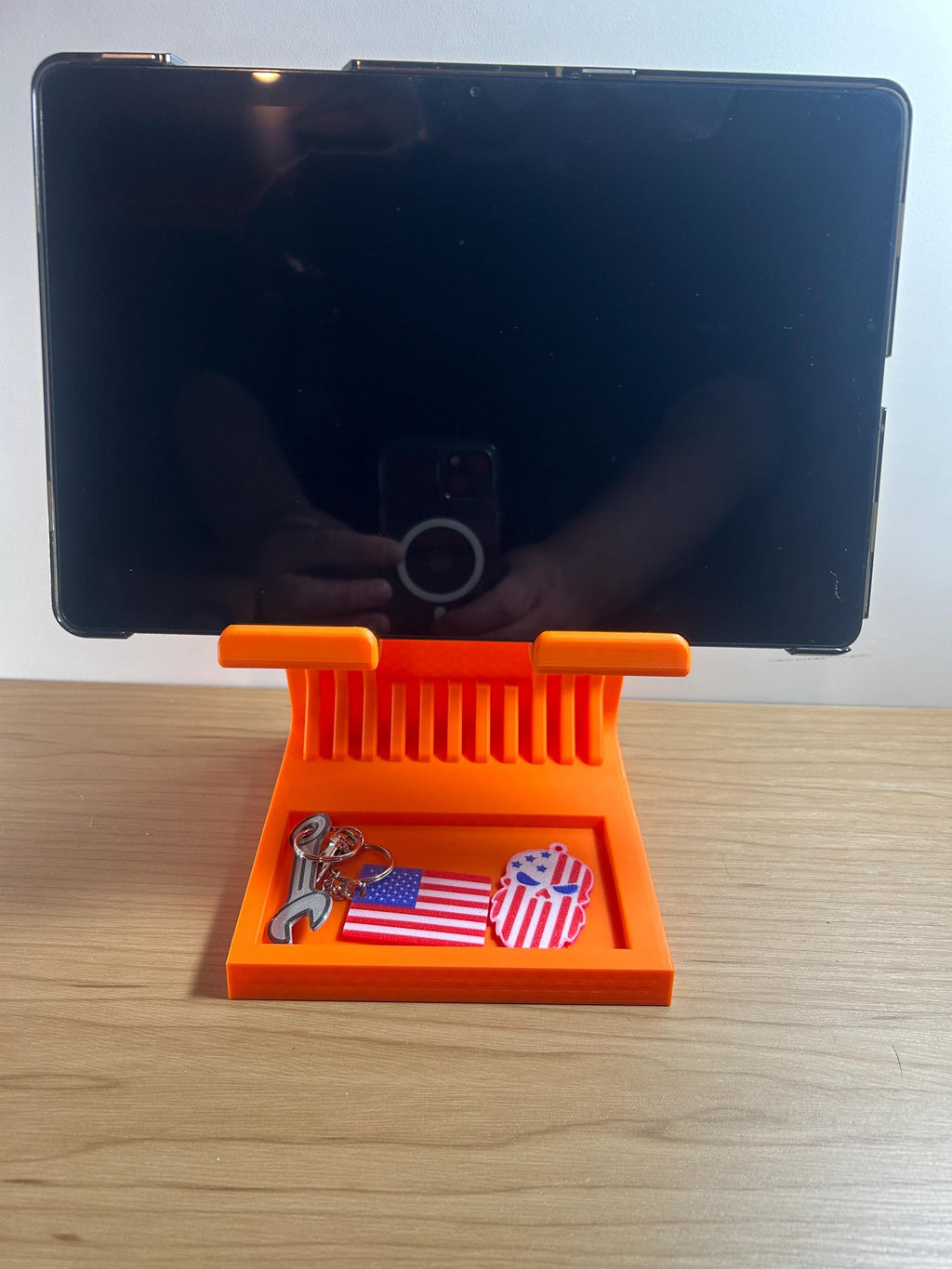 Modern Tablet Stand