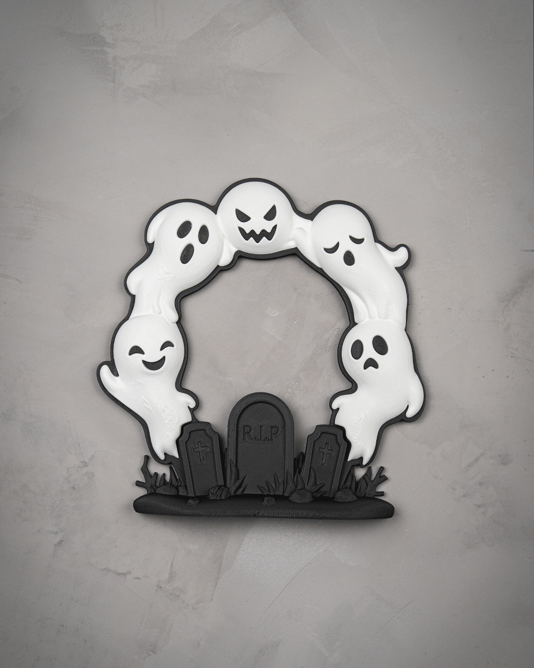 Ghost Arch Wreath – 3D Printed Halloween Ghost & Graveyard Decor