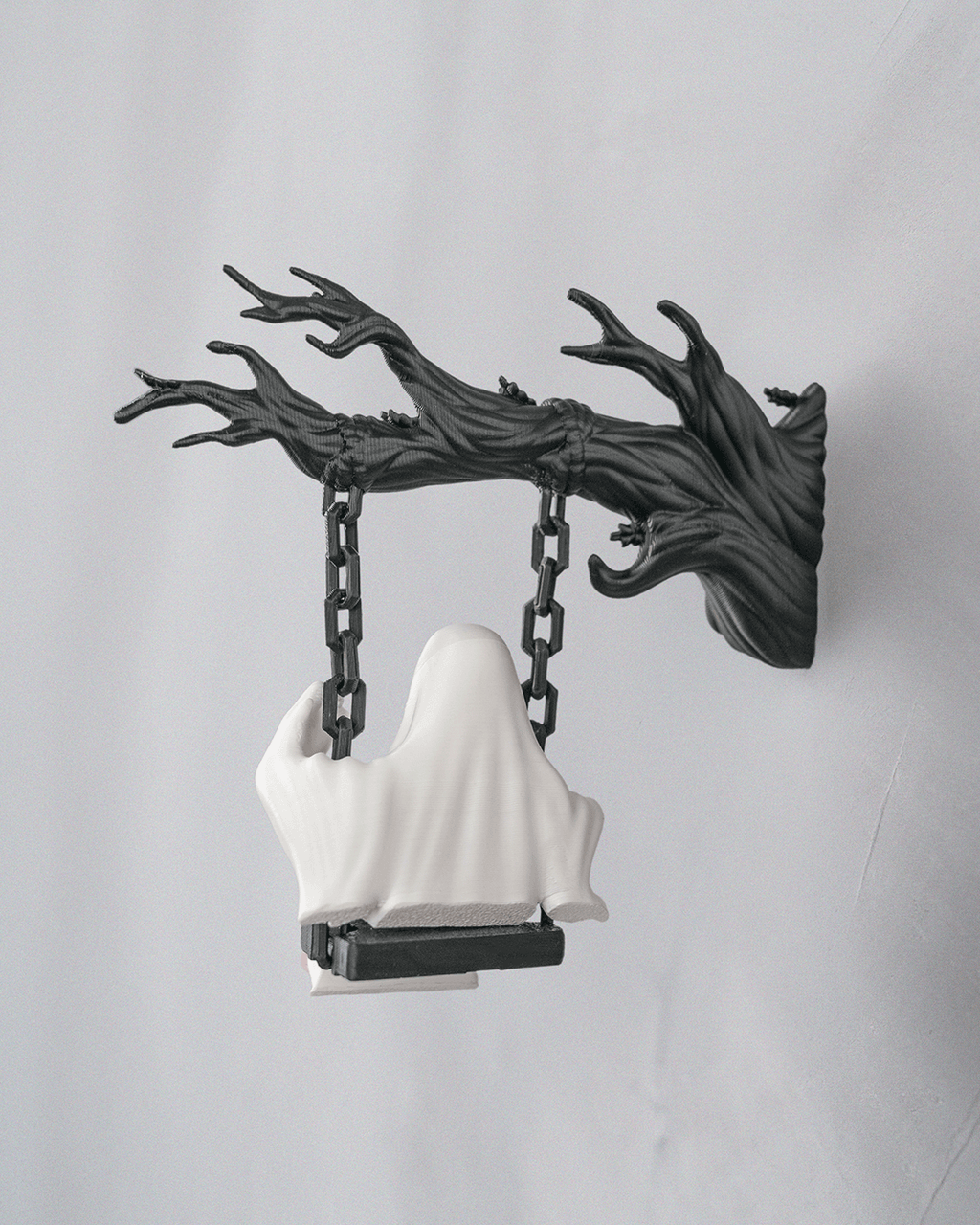 Ghost on a Swing Wall Decor – 3D Printed Hanging Halloween Ghost